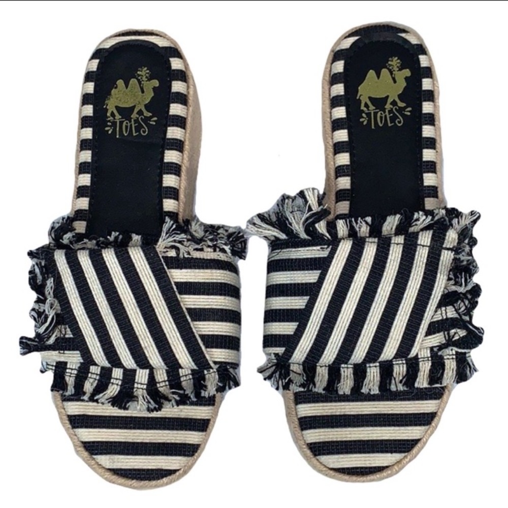 Toes espadrille canvas striped slides size 9